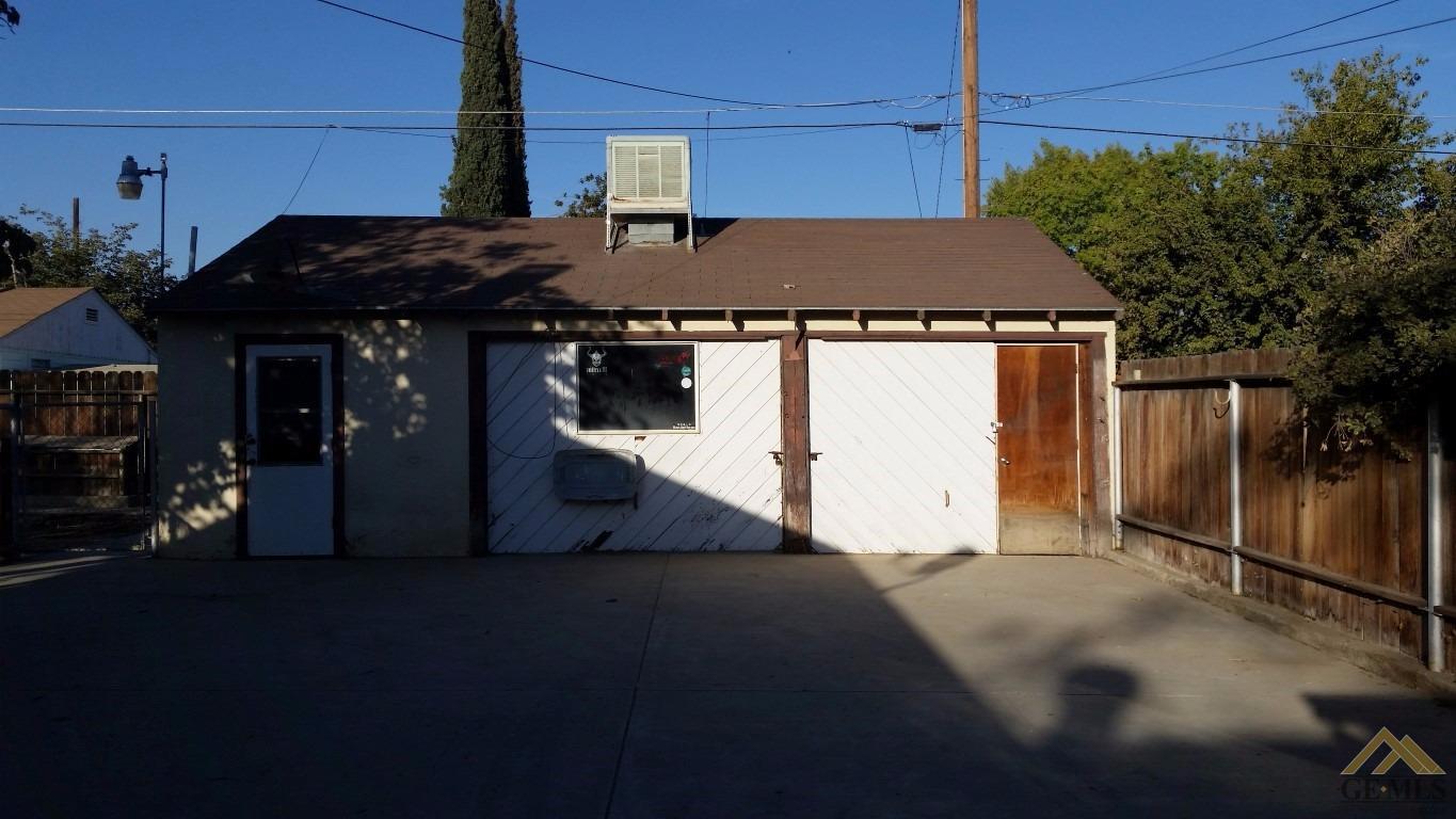 711 Polk St, Taft, CA 93268 photo 17