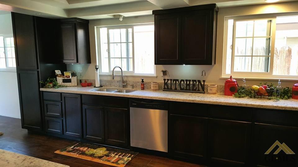 406 Pilgrim Ave, Taft, CA 93268 photo 8