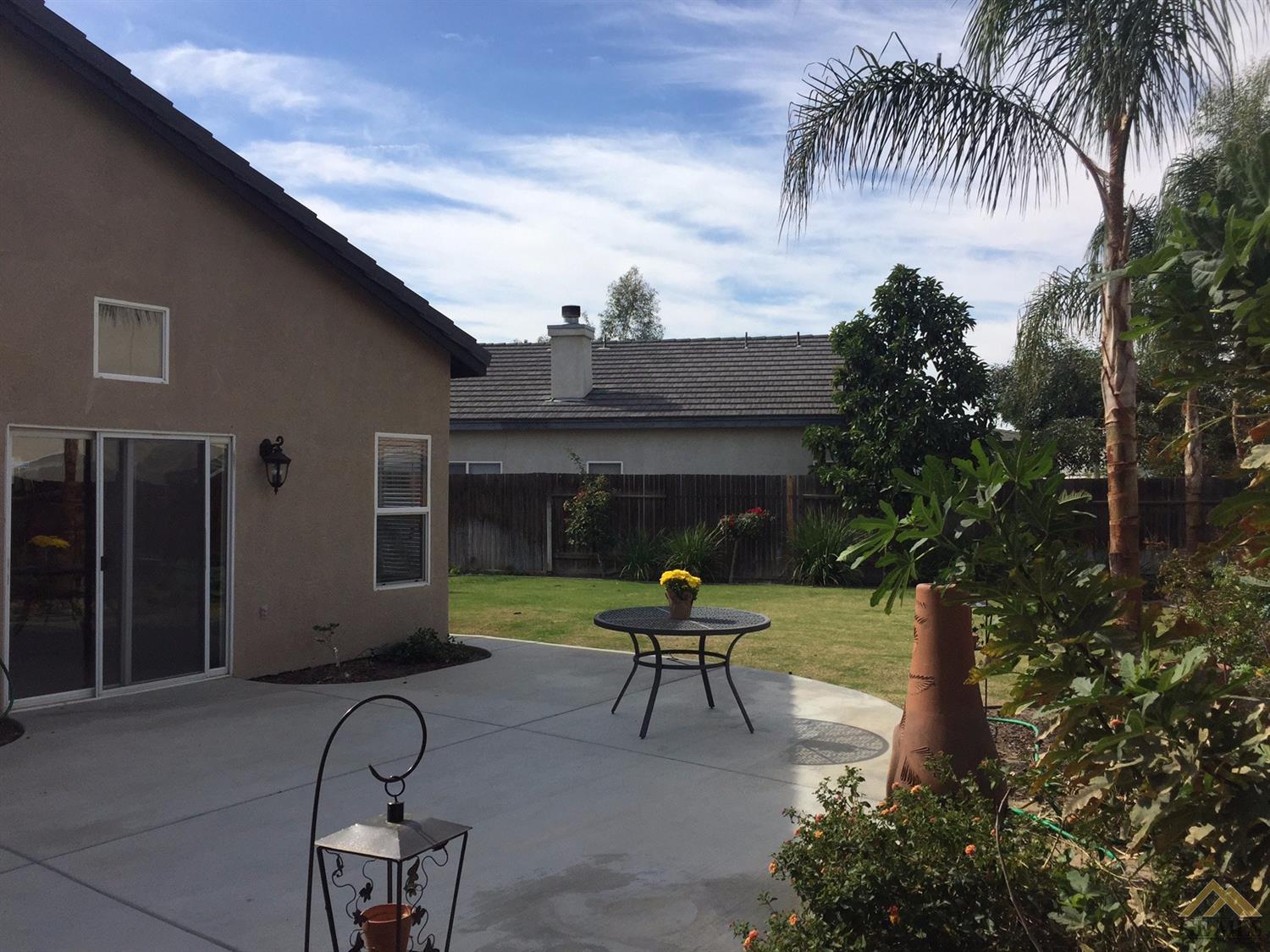 9402 Chatfield Ct, Bakersfield, CA 93311 photo 14