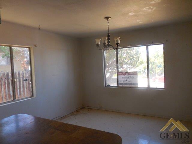 629 B St, Taft, CA 93268 photo 4