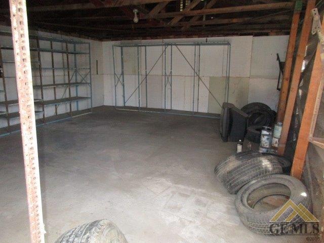 706 Pierce St, Taft, CA 93268 photo 7
