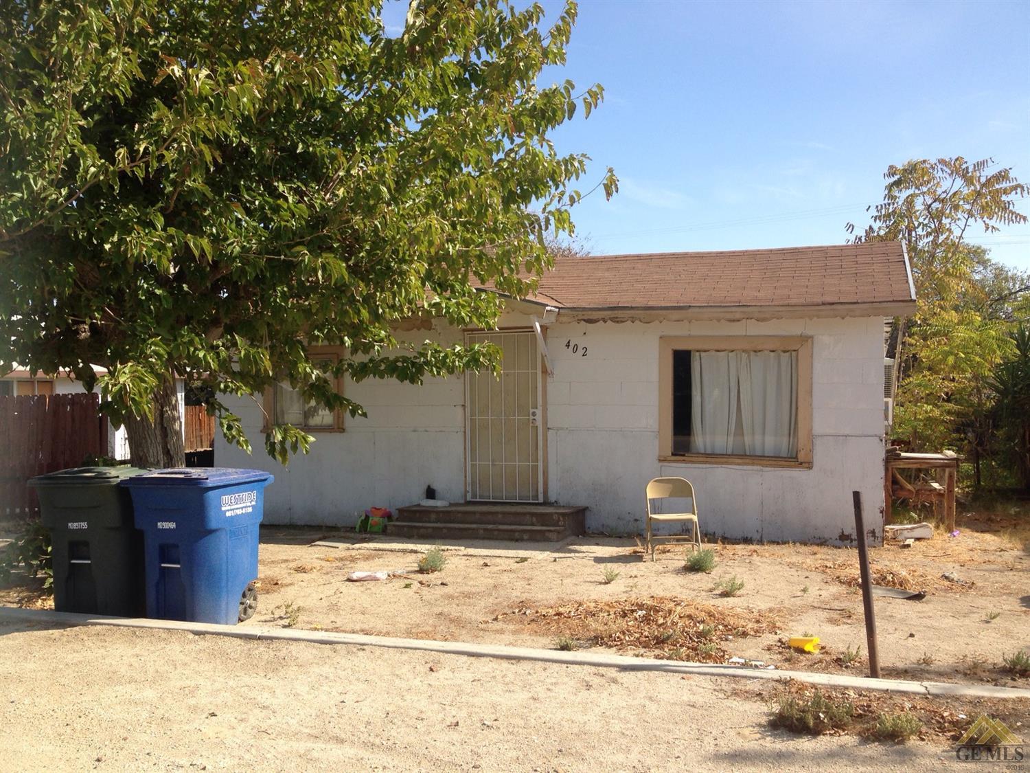 402 Buchanan St, Taft, CA 93268 photo 1