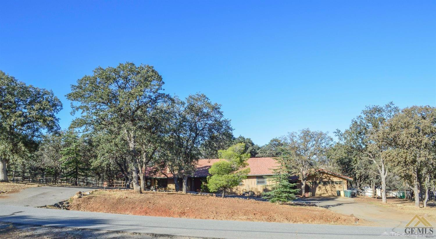 19675 Adalante Ct, Tehachapi, CA 93561 photo 1