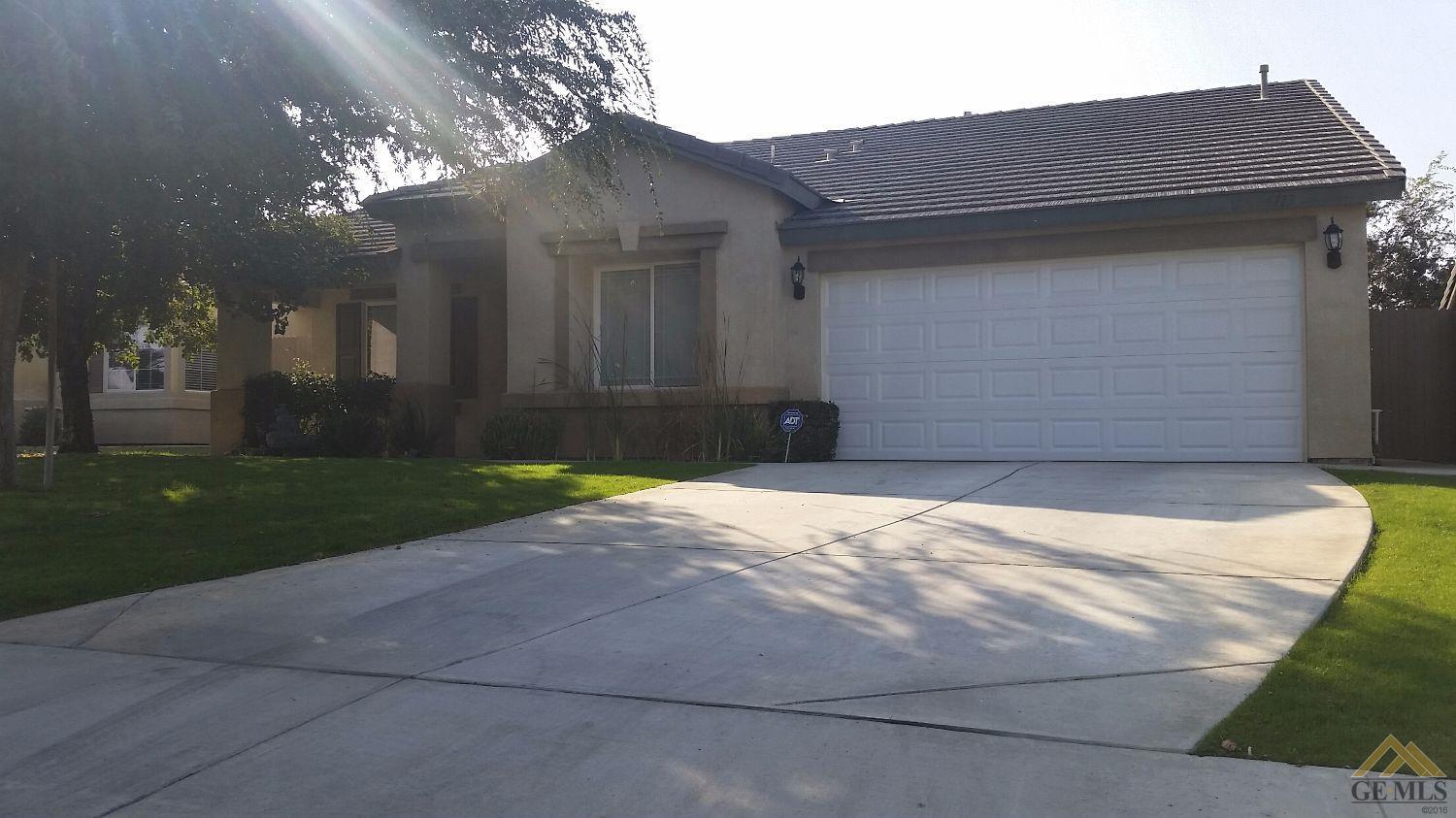 4713 Bluestone Dr, Bakersfield, CA 93311 photo 1