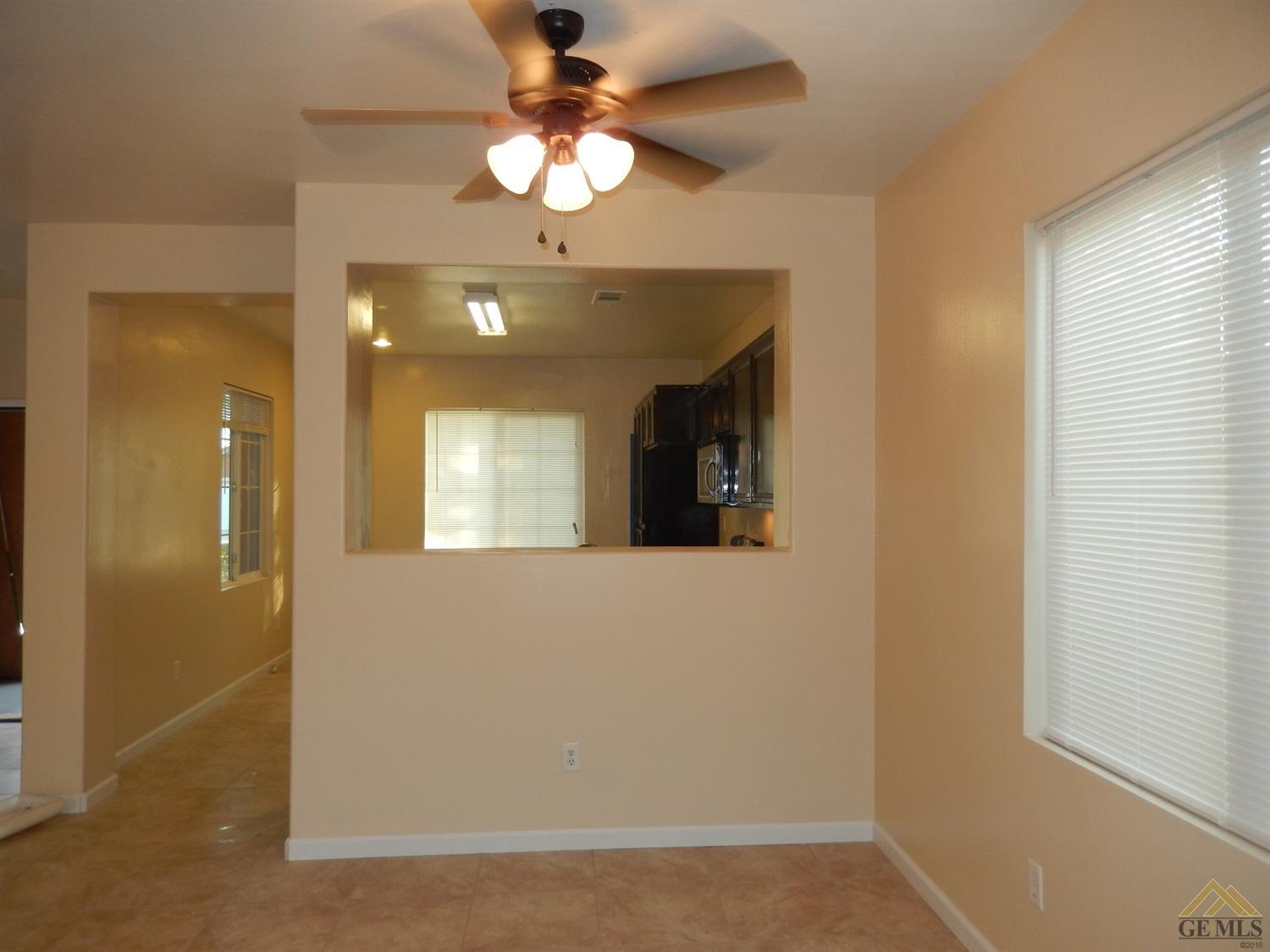 1400 Chico Ct, Arvin, CA 93203 photo 13