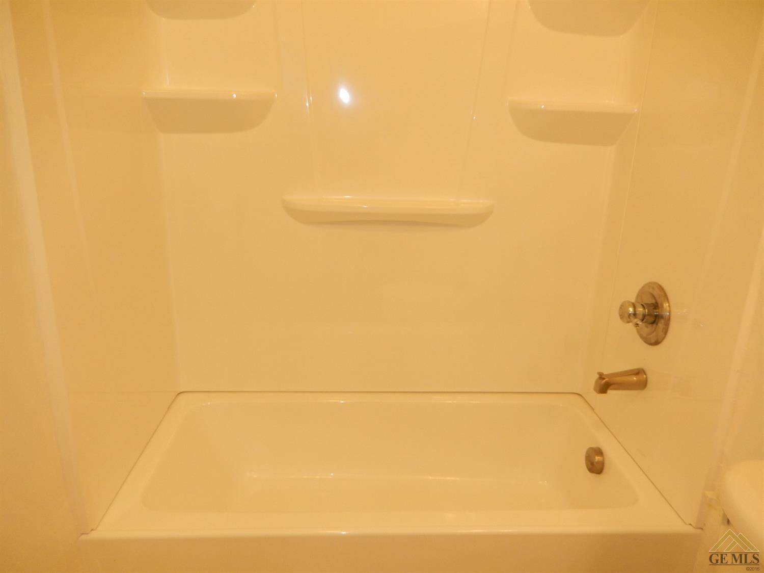 1400 Chico Ct, Arvin, CA 93203 photo 8