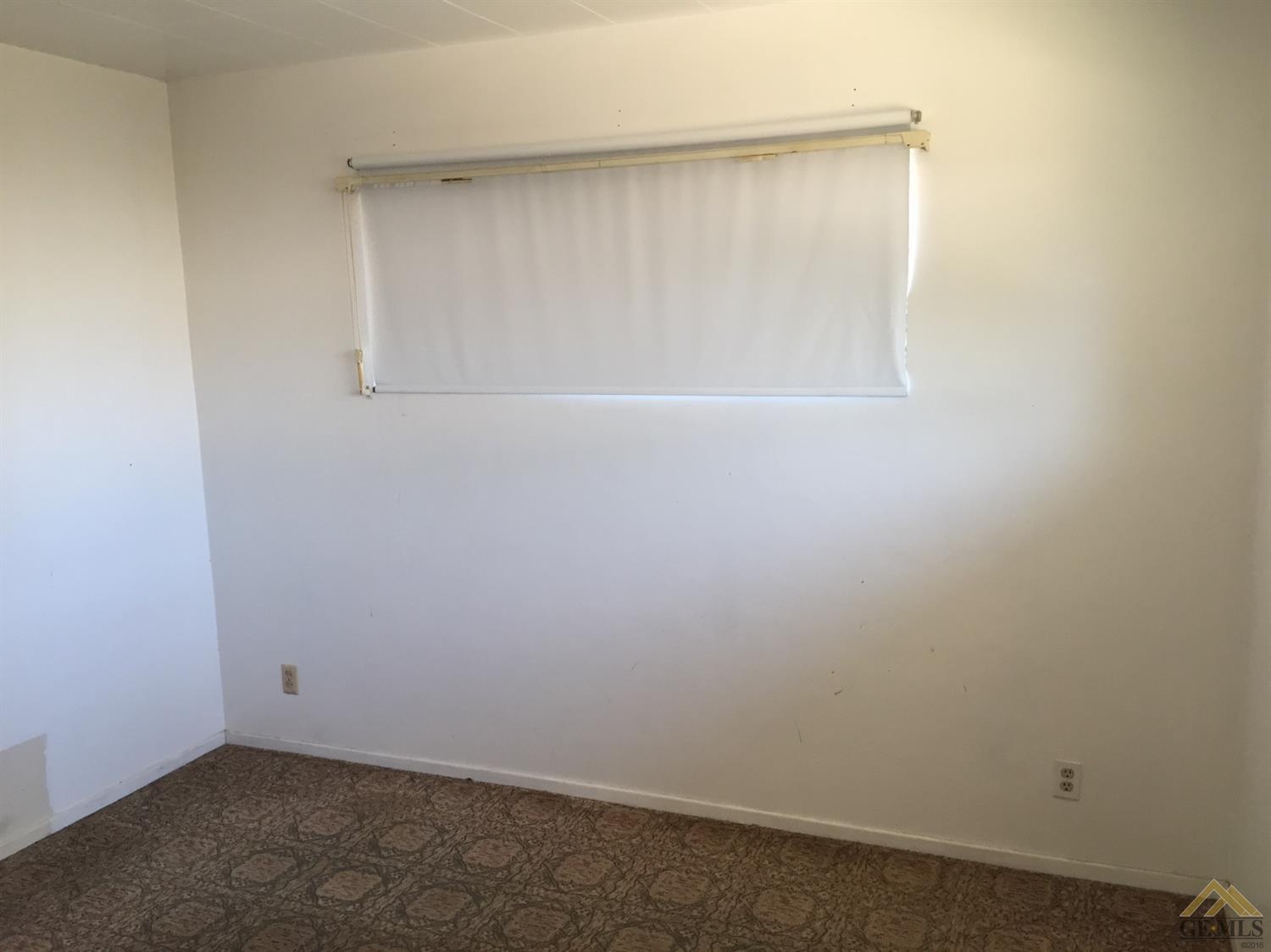 301 E San Emidio St, Taft, CA 93268 photo 21