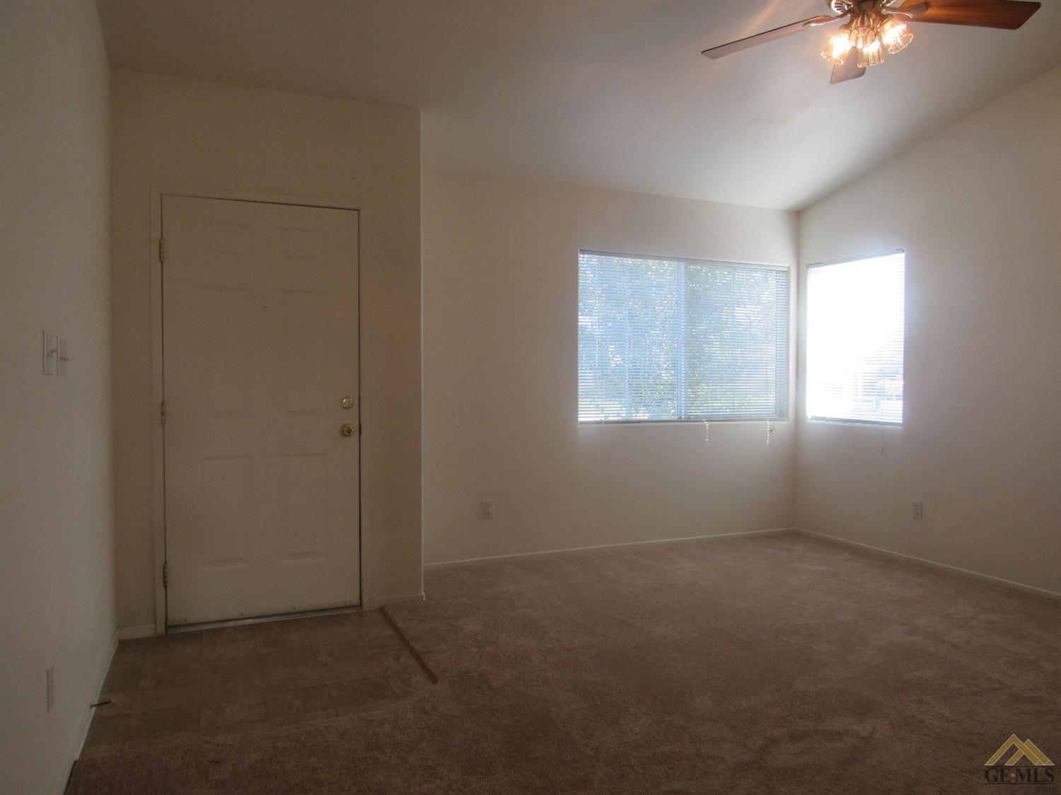 4807 Bluestone Dr, Bakersfield, CA 93311 photo 4