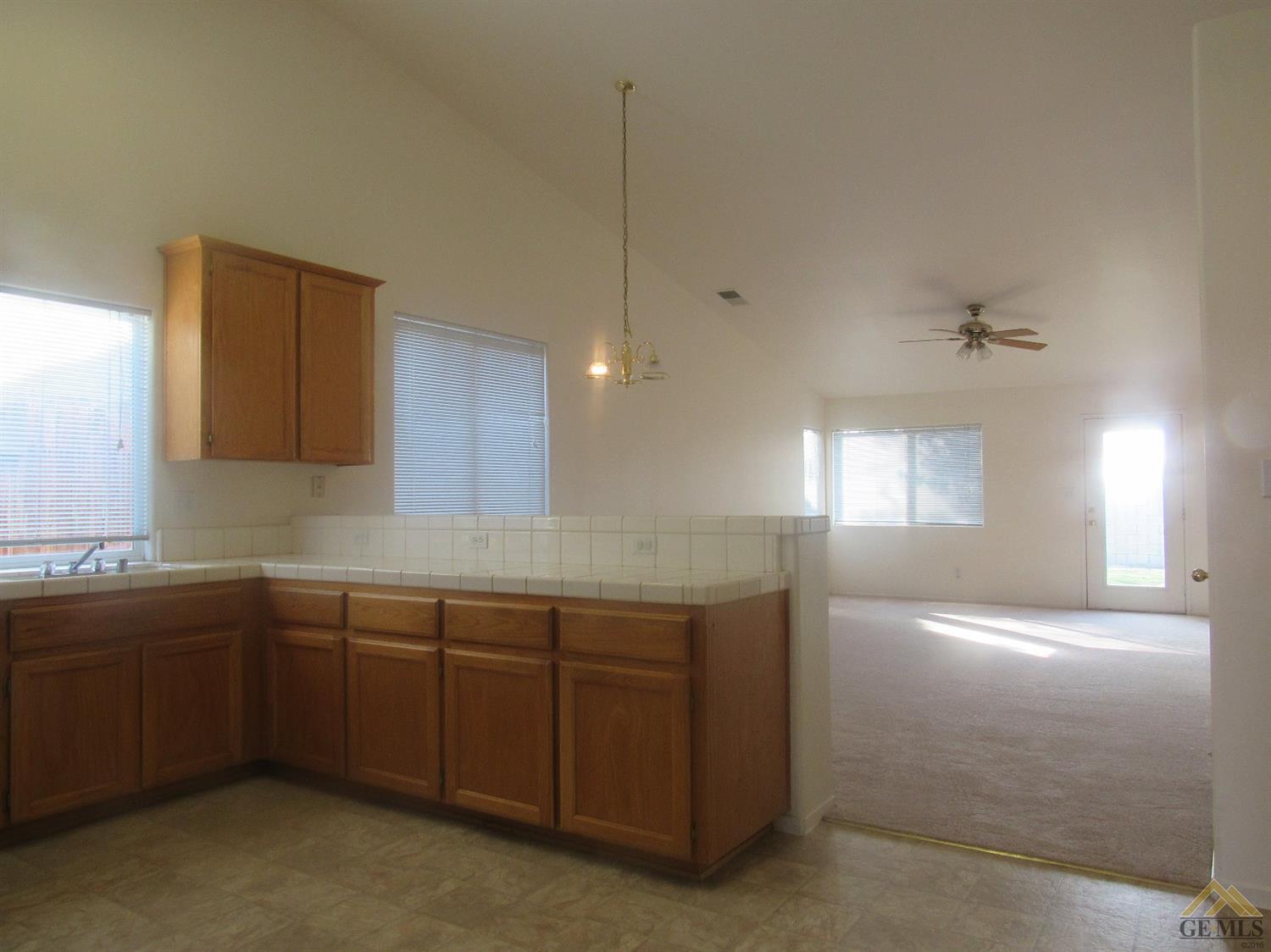 4807 Bluestone Dr, Bakersfield, CA 93311 photo 9
