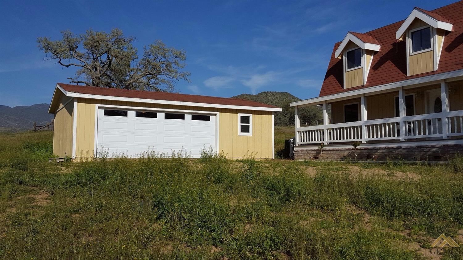 13622 Oak Valley Rd, Caliente, CA 93518 photo 2