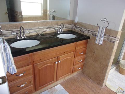 27534 Tamarisk Rd, Taft, CA 93268 photo 32