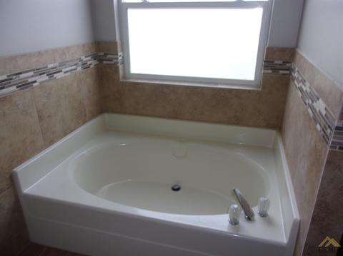 27534 Tamarisk Rd, Taft, CA 93268 photo 31