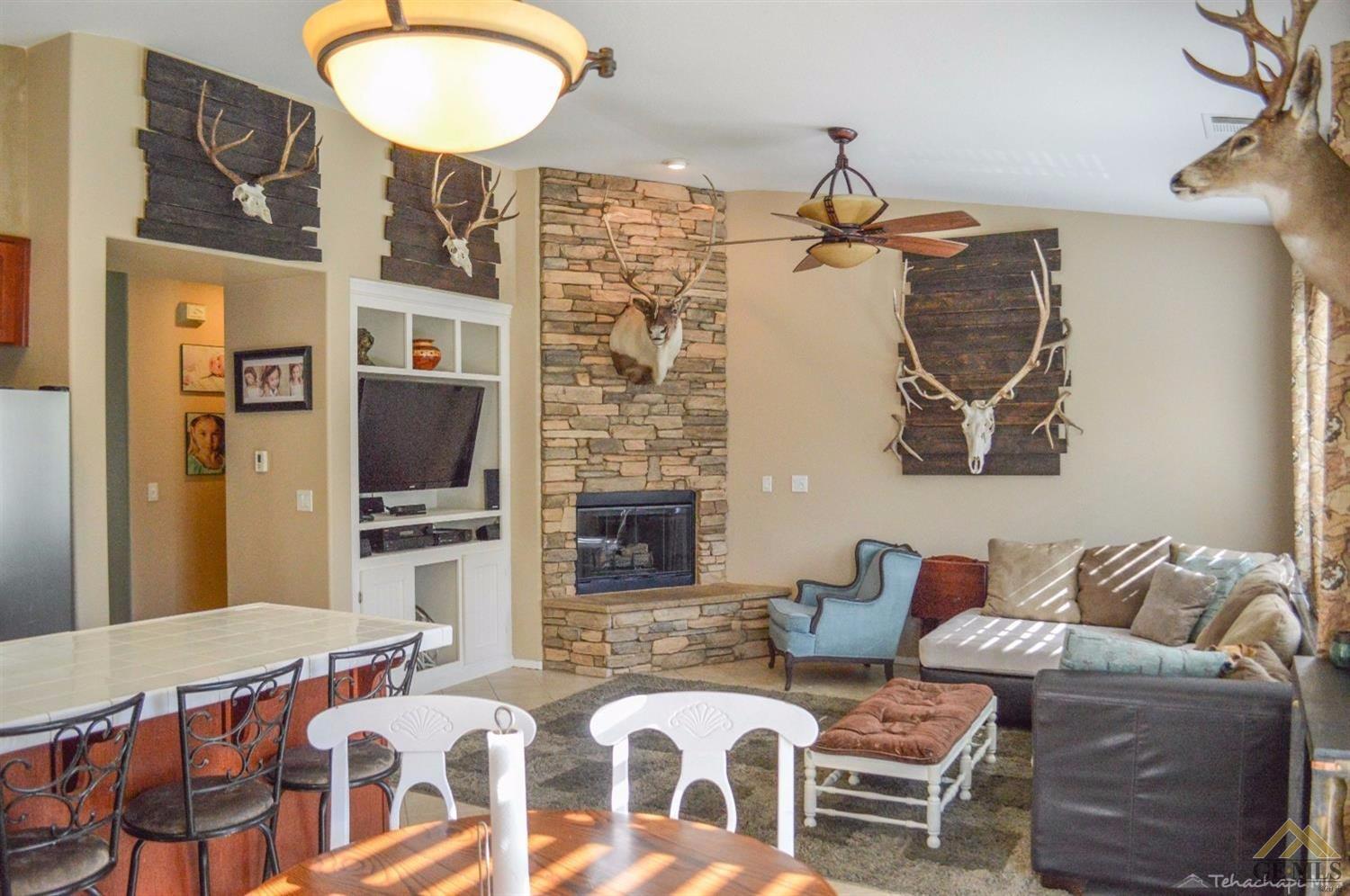 1008 Thoma Ln, Tehachapi, CA 93561 photo 4