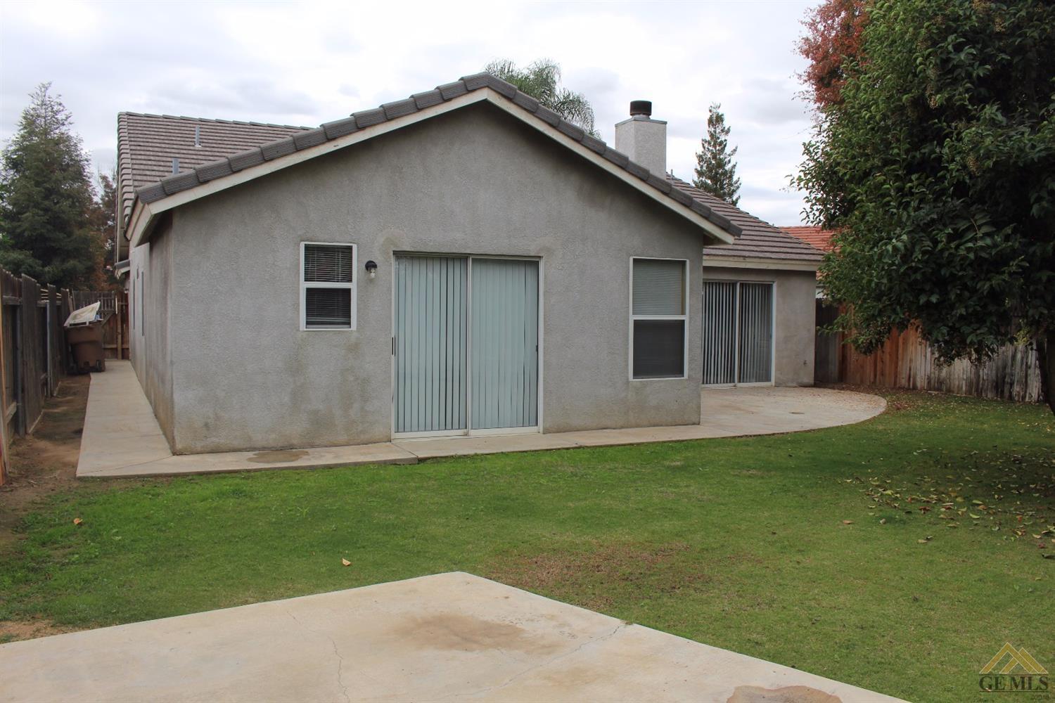 8606 Tekoa Ct, Bakersfield, CA 93312 photo 12