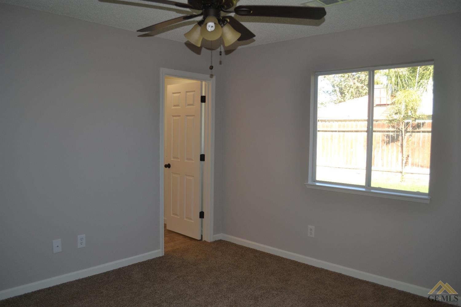 512 Peace St, Arvin, CA 93203 photo 22