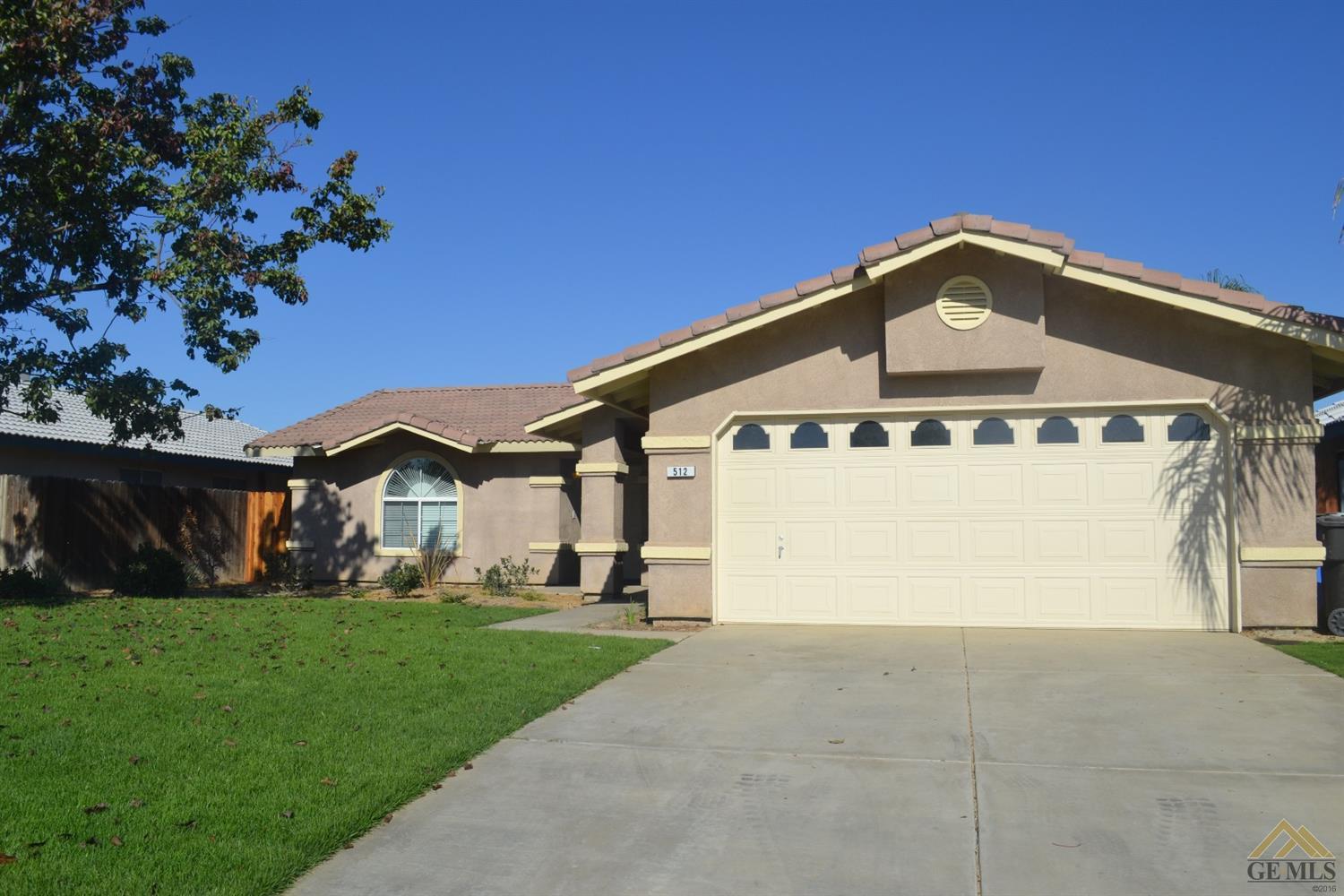 512 Peace St, Arvin, CA 93203 photo 1