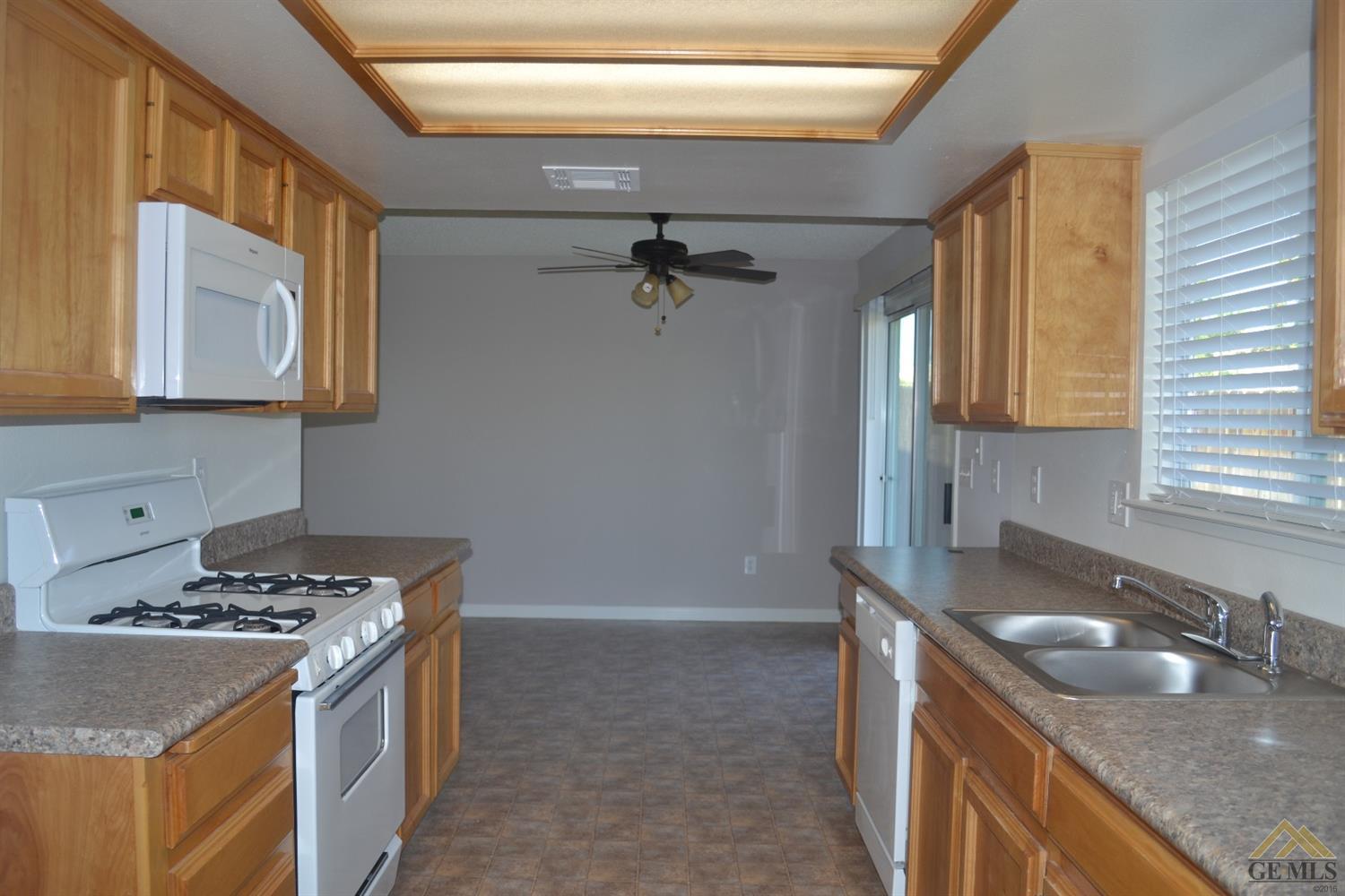 512 Peace St, Arvin, CA 93203 photo 12
