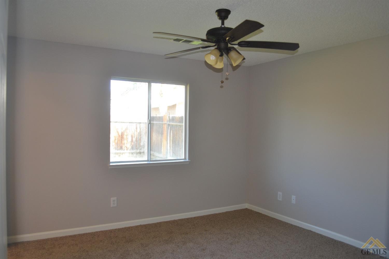 512 Peace St, Arvin, CA 93203 photo 21