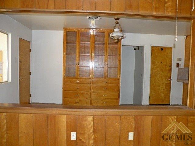 7609 Delight Ave, Lamont, CA 93241 photo 8