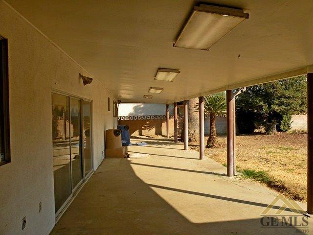7609 Delight Ave, Lamont, CA 93241 photo 15