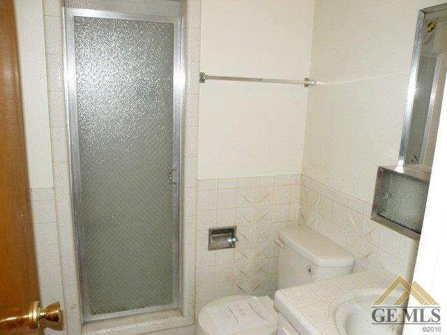 7609 Delight Ave, Lamont, CA 93241 photo 13