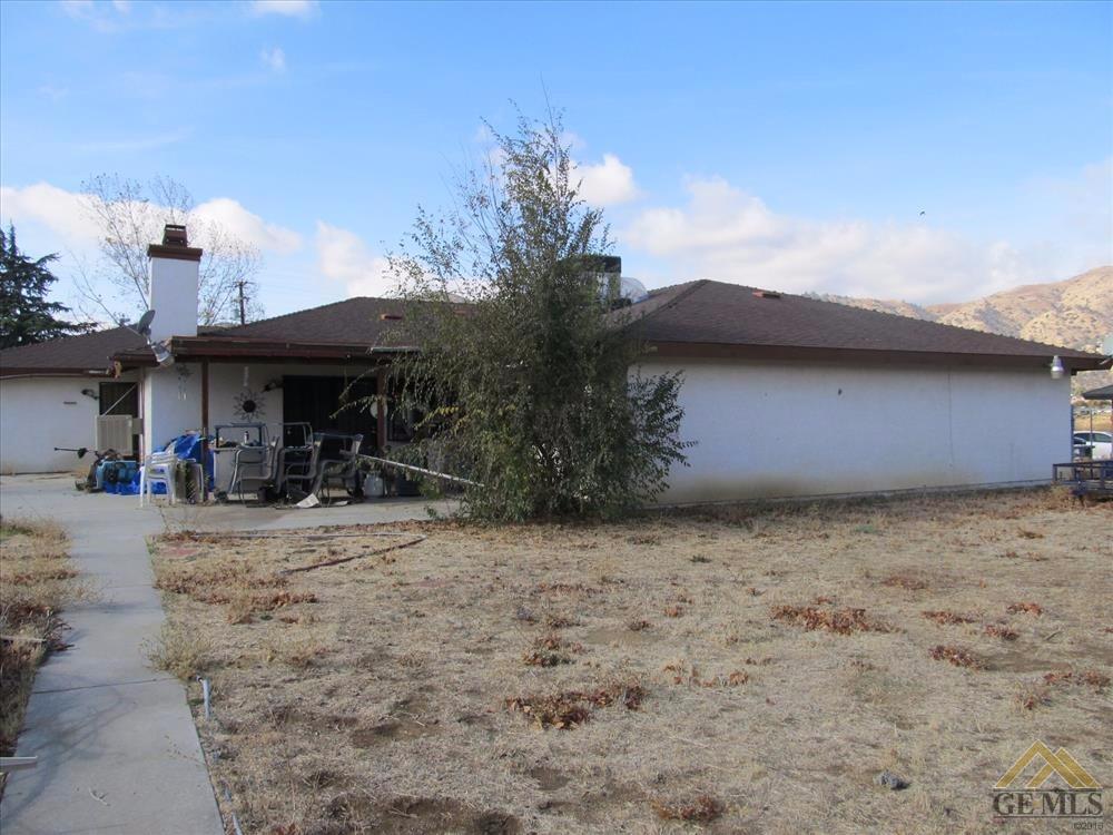 22160 Buena Vista St, Tehachapi, CA 93561 photo 8