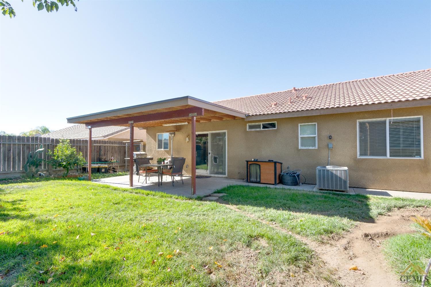 8112 Wolfpack Dr, Bakersfield, CA 93313 photo 26
