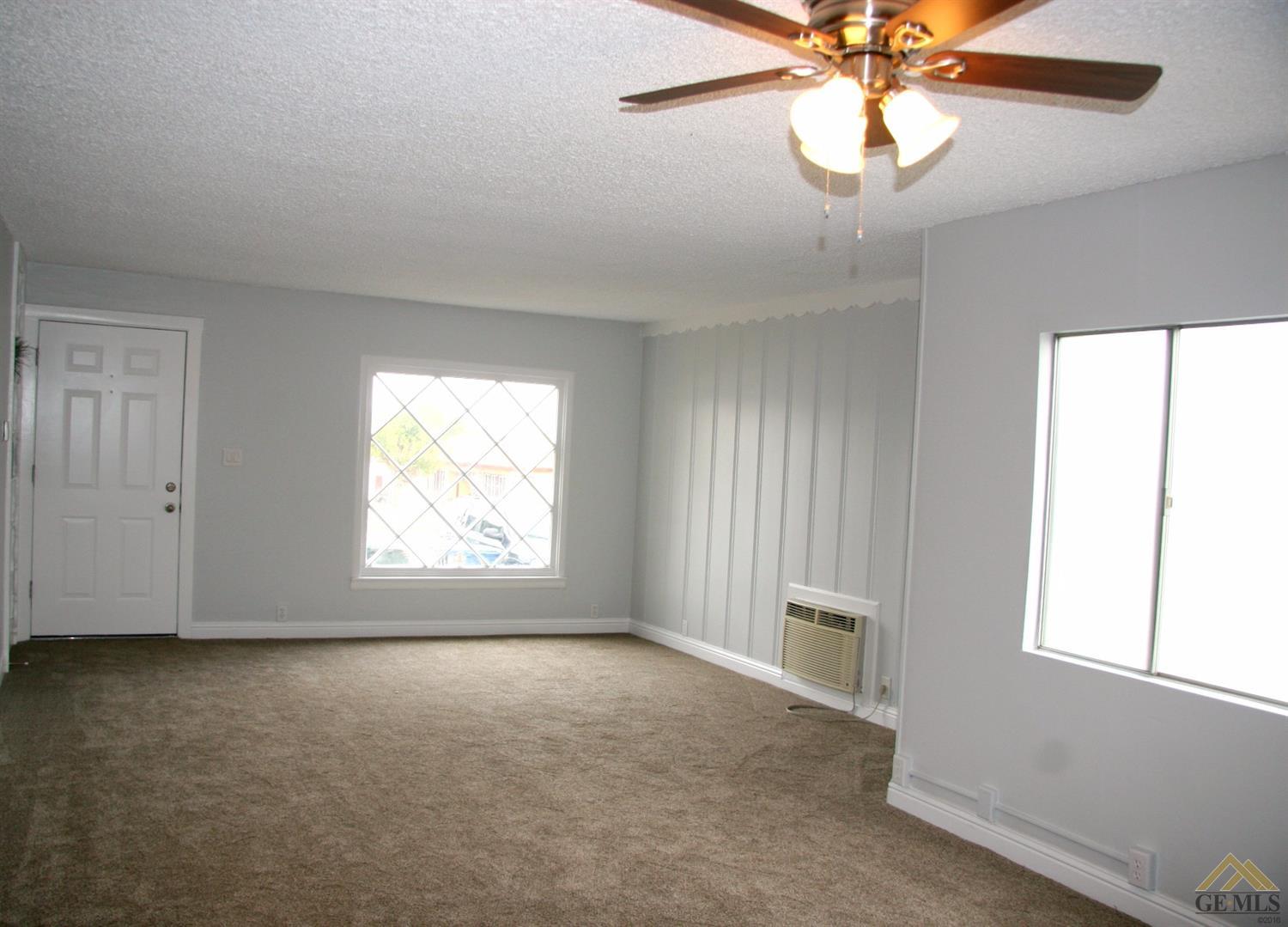 209 A St, Taft, CA 93268 photo 5