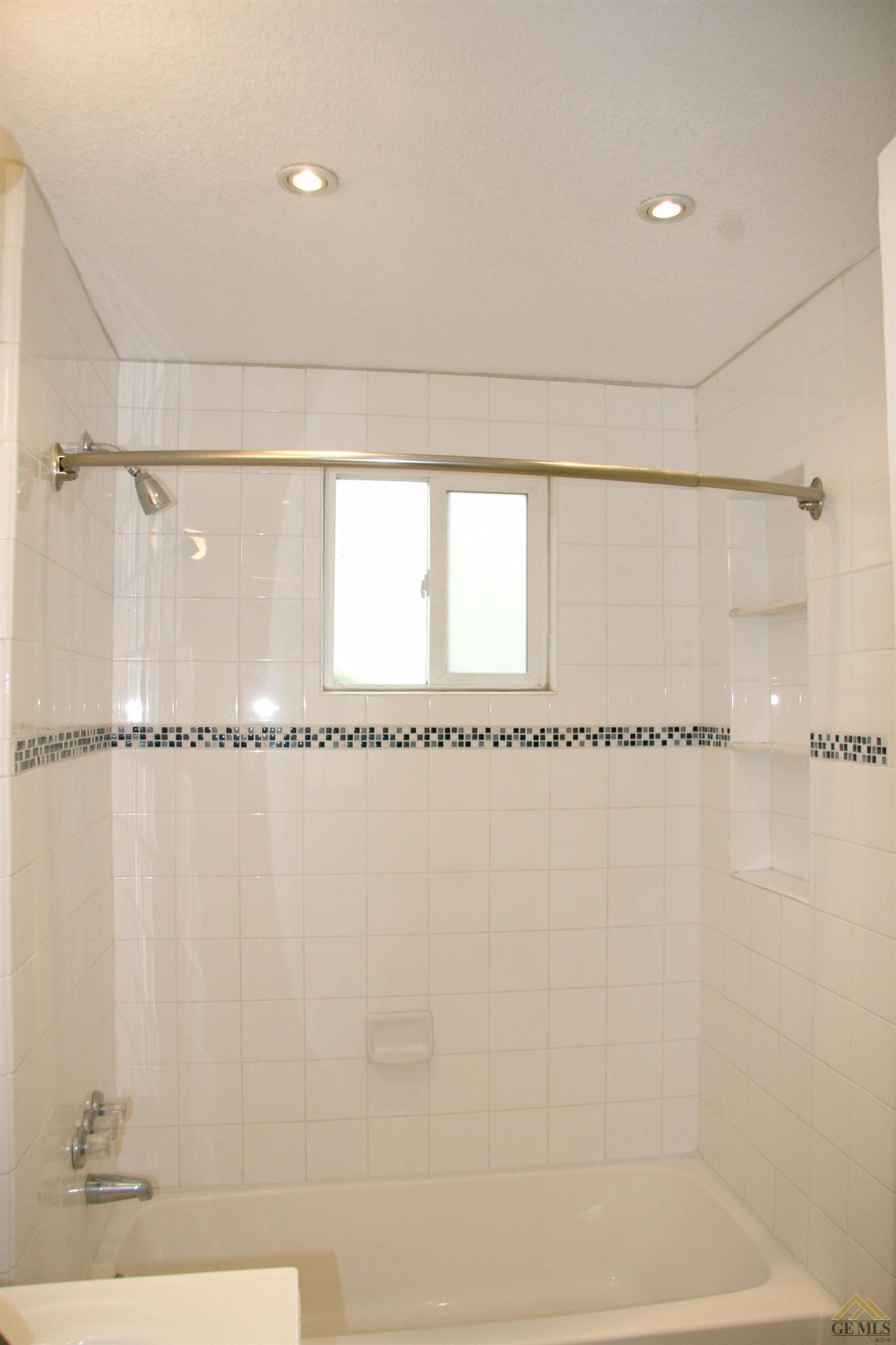209 A St, Taft, CA 93268 photo 18