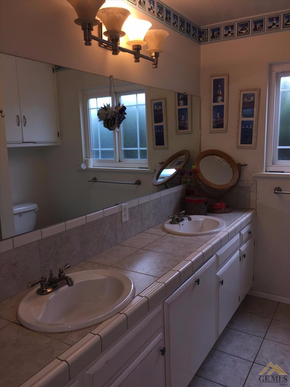 21265 Woodford Tehachapi Rd, Tehachapi, CA 93561 photo 20