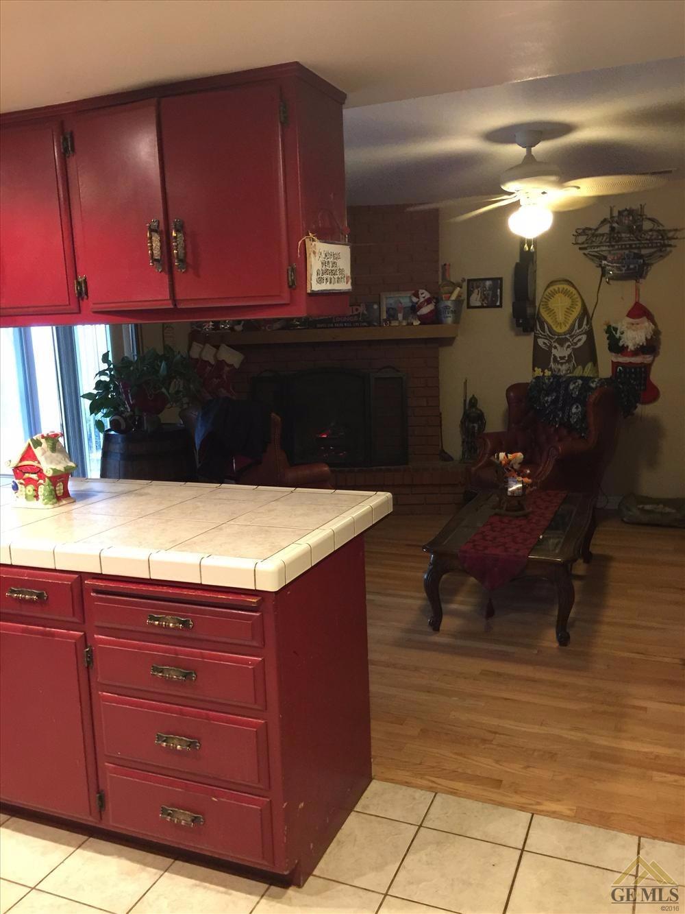 21265 Woodford Tehachapi Rd, Tehachapi, CA 93561 photo 14