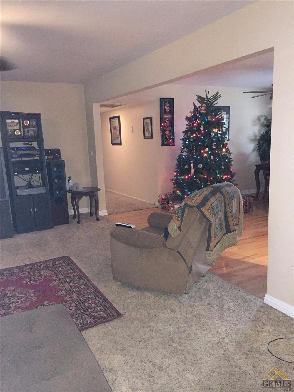 21265 Woodford Tehachapi Rd, Tehachapi, CA 93561 photo 8