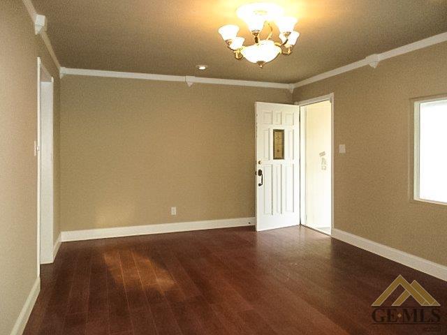 2016 Margo Ln, Bakersfield, CA 93308 photo 3