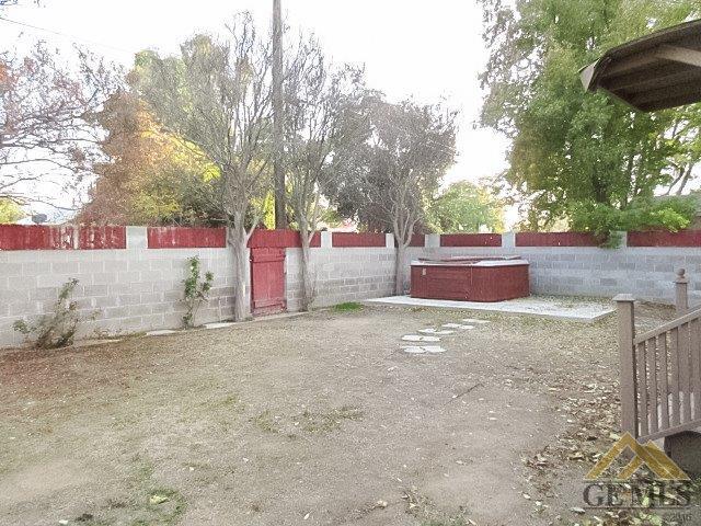 2016 Margo Ln, Bakersfield, CA 93308 photo 12