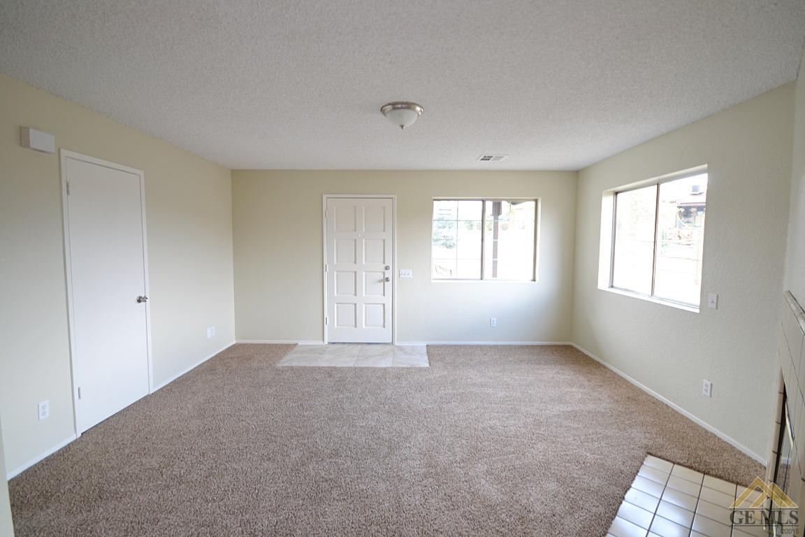 19801 Sun Ct, Tehachapi, CA 93561 photo 3