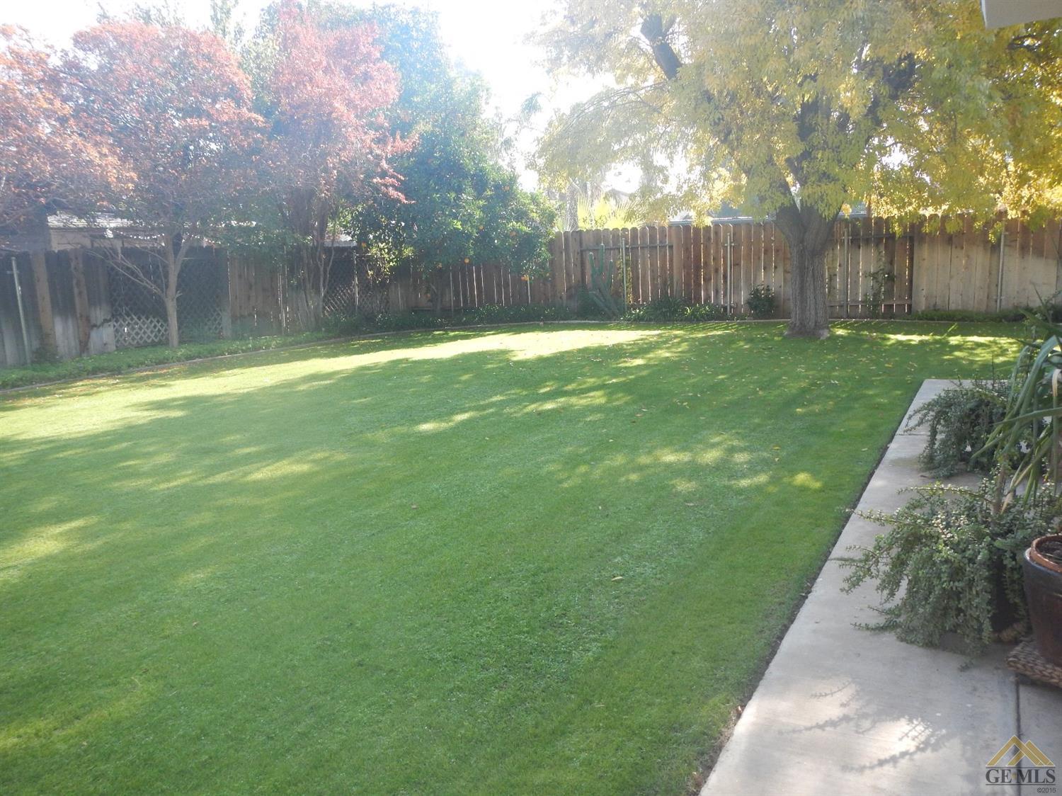 4300 Rosewall St, Bakersfield, CA 93313 photo 23