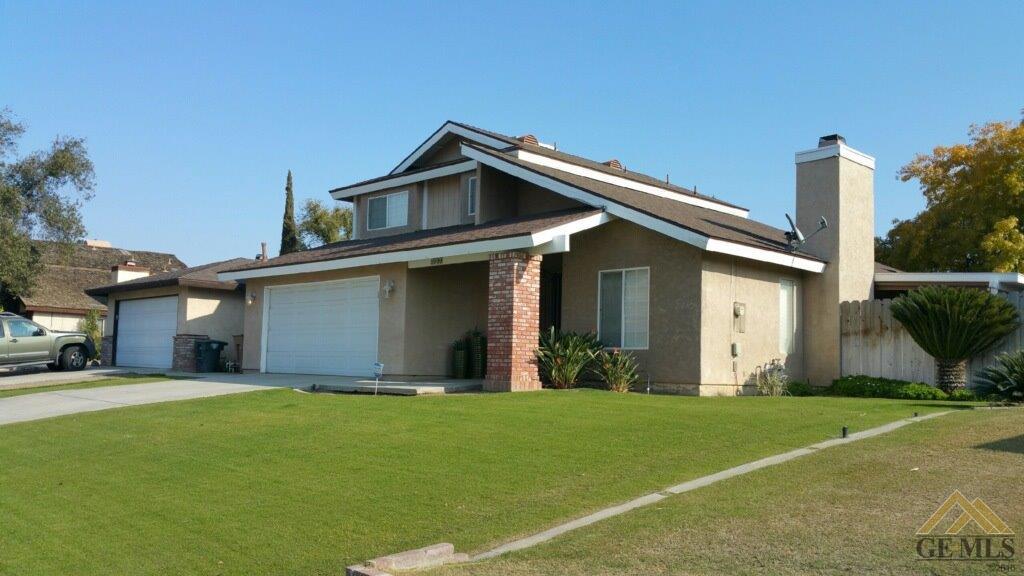 4300 Rosewall St, Bakersfield, CA 93313 photo 2