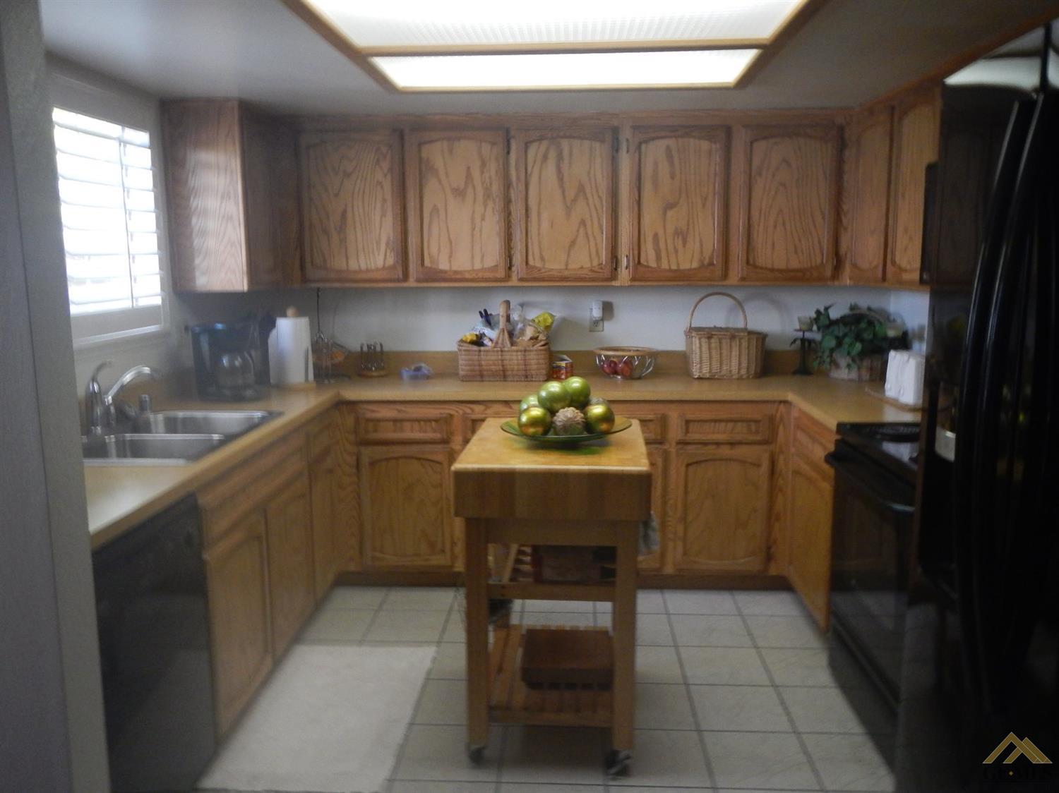 4300 Rosewall St, Bakersfield, CA 93313 photo 7