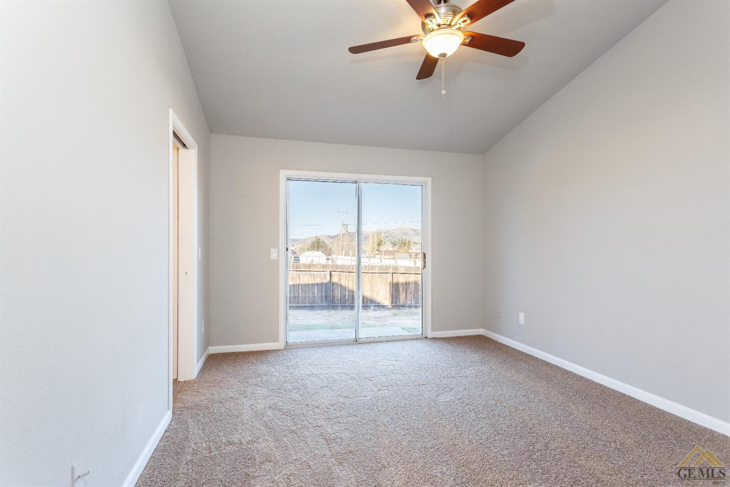 21200 Woodford Tehachapi Rd, Tehachapi, CA 93561 photo 11