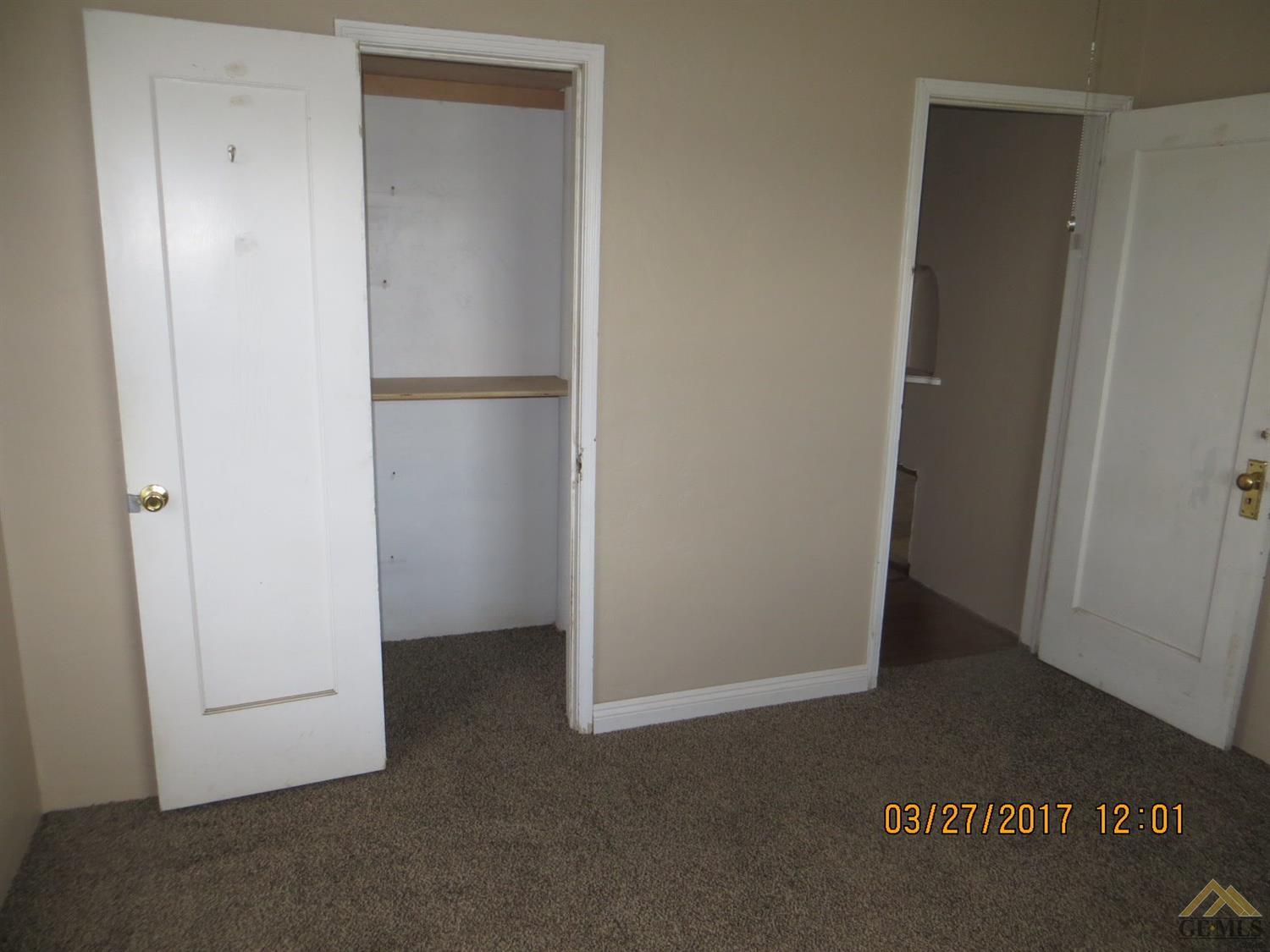 806 E 19th St, Bakersfield, CA 93305 photo 9