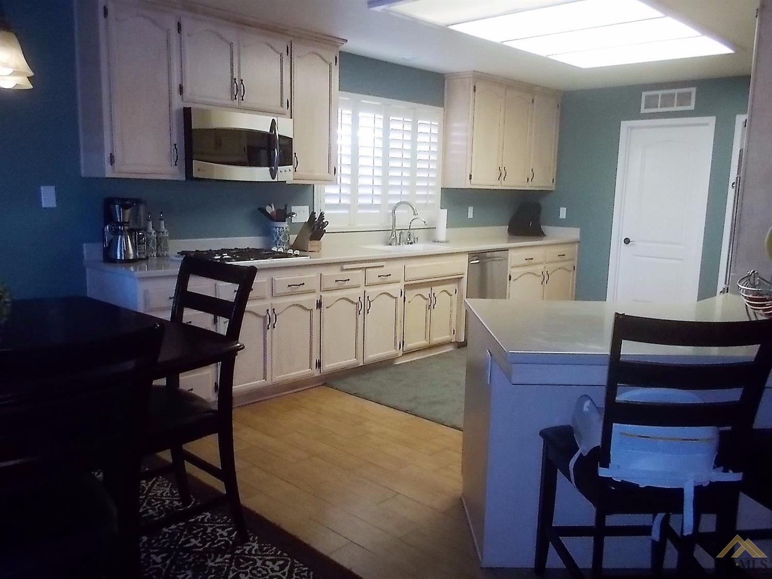 709 Faversham Way, Bakersfield, CA 93311 photo 7