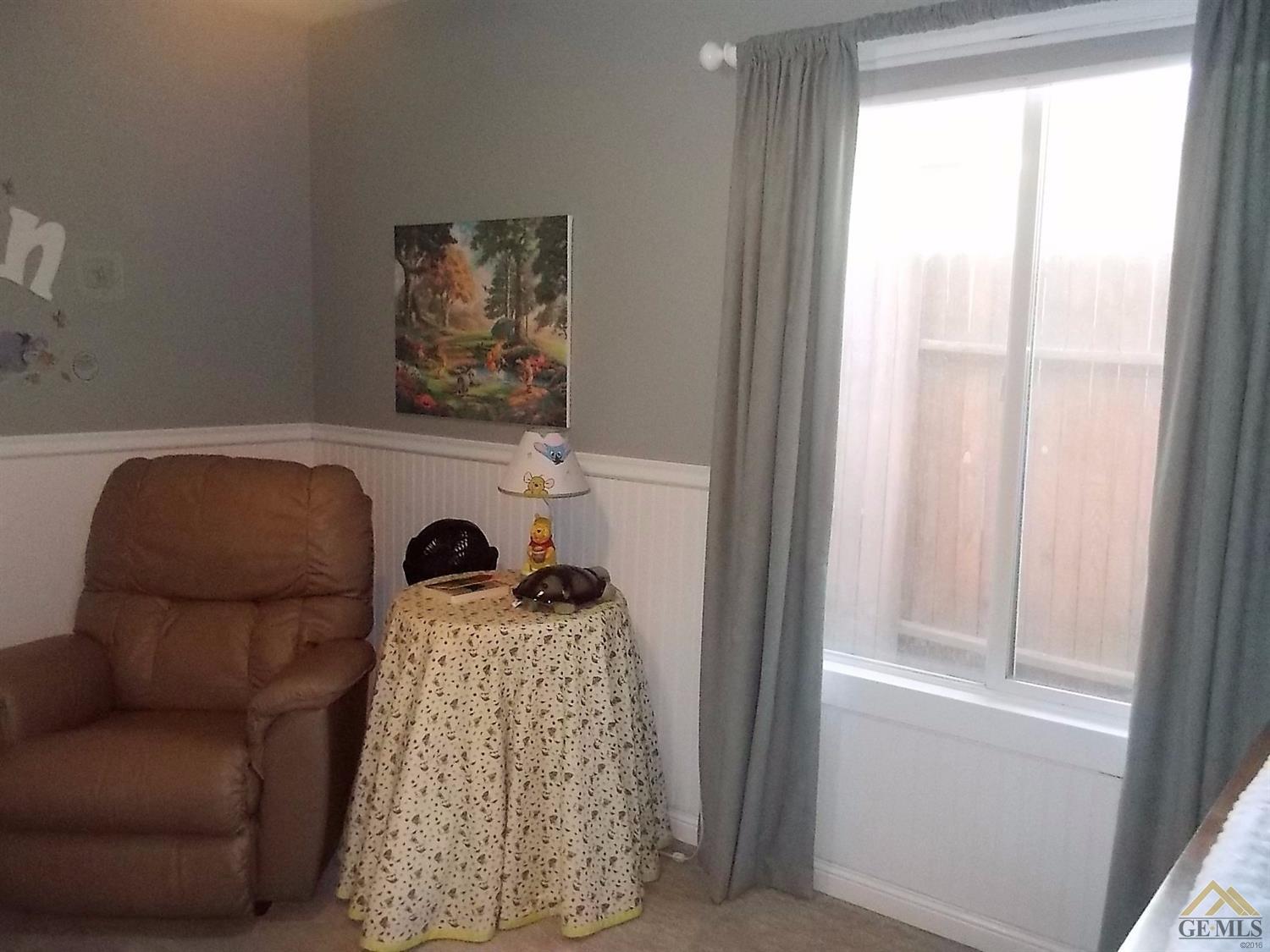 709 Faversham Way, Bakersfield, CA 93311 photo 15