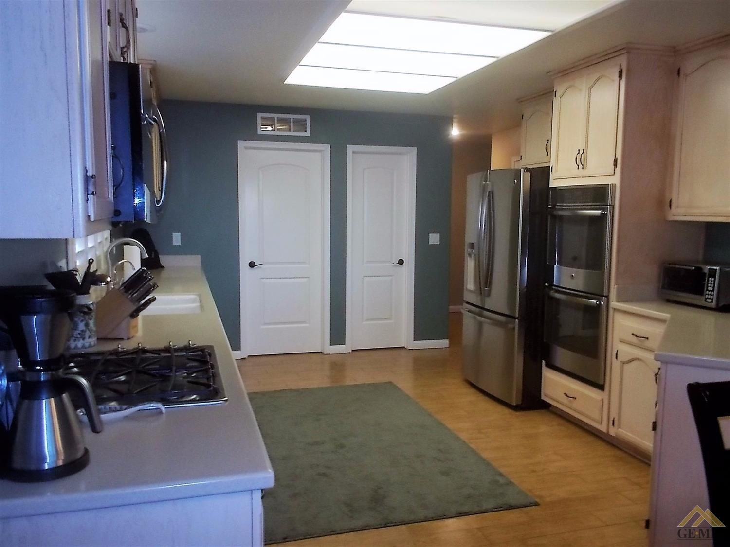 709 Faversham Way, Bakersfield, CA 93311 photo 8