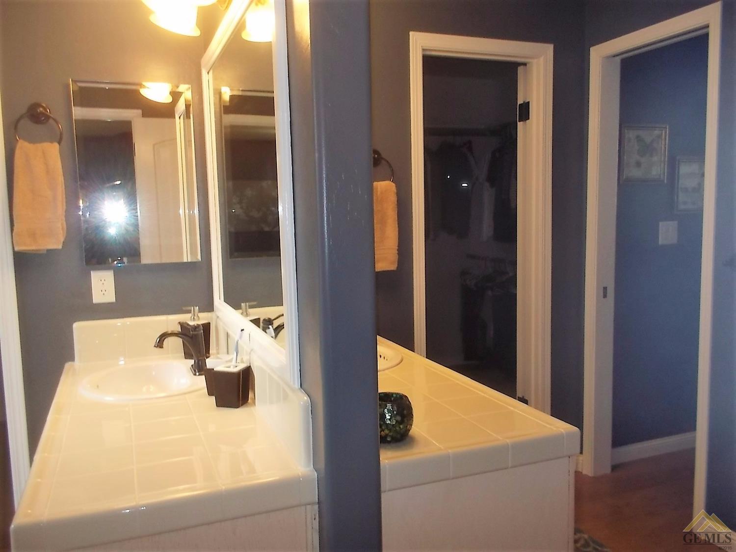 709 Faversham Way, Bakersfield, CA 93311 photo 22