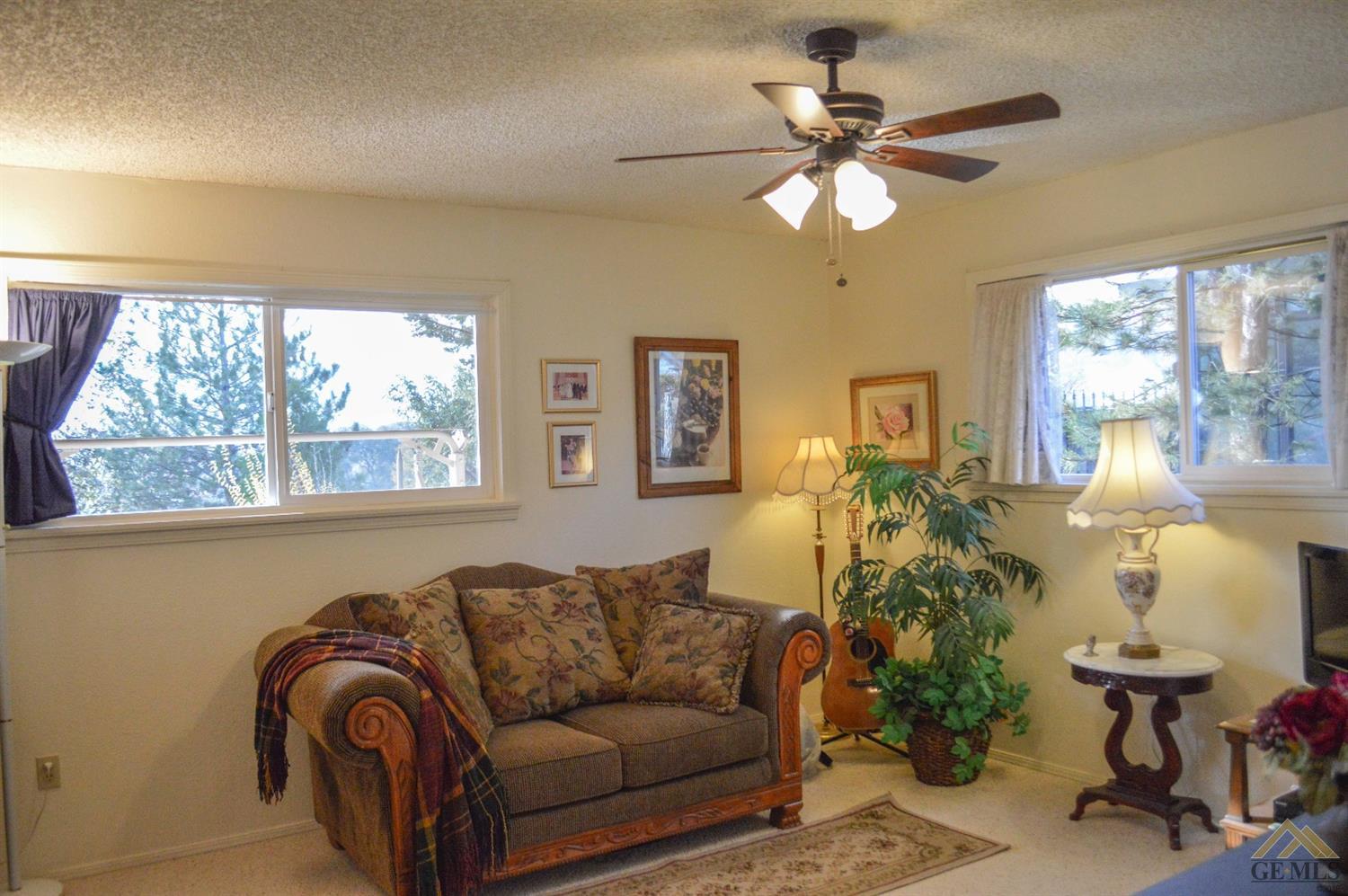 21004 Ridgeway Dr, Tehachapi, CA 93561 photo 12