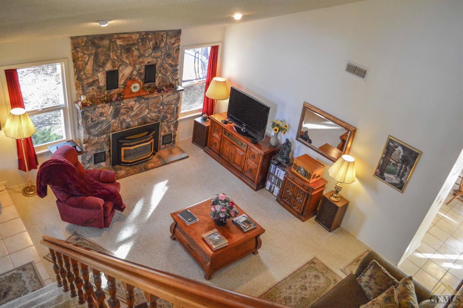 21004 Ridgeway Dr, Tehachapi, CA 93561 photo 7