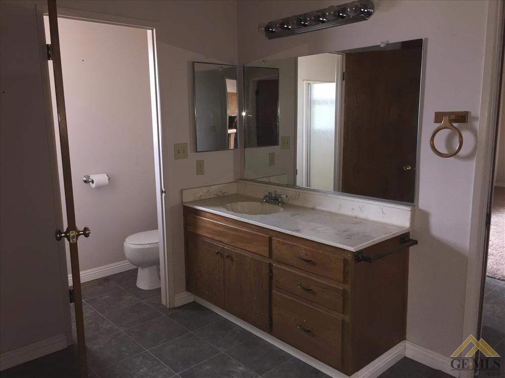 21236 Jeffery Rd, Tehachapi, CA 93561 photo 13