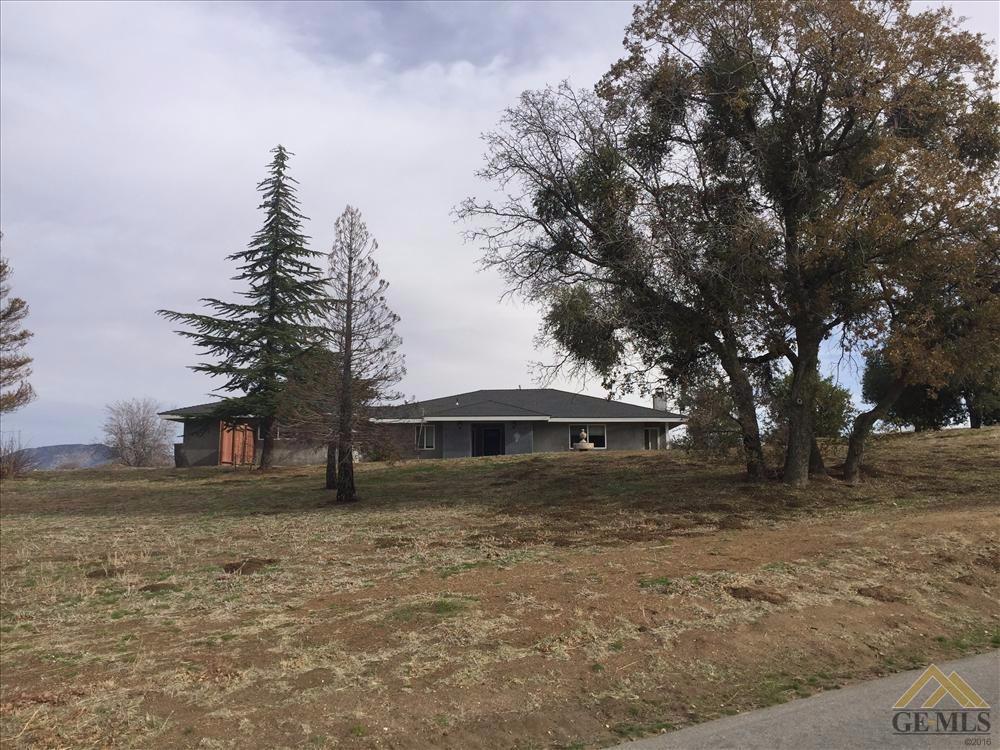 21236 Jeffery Rd, Tehachapi, CA 93561 photo 4