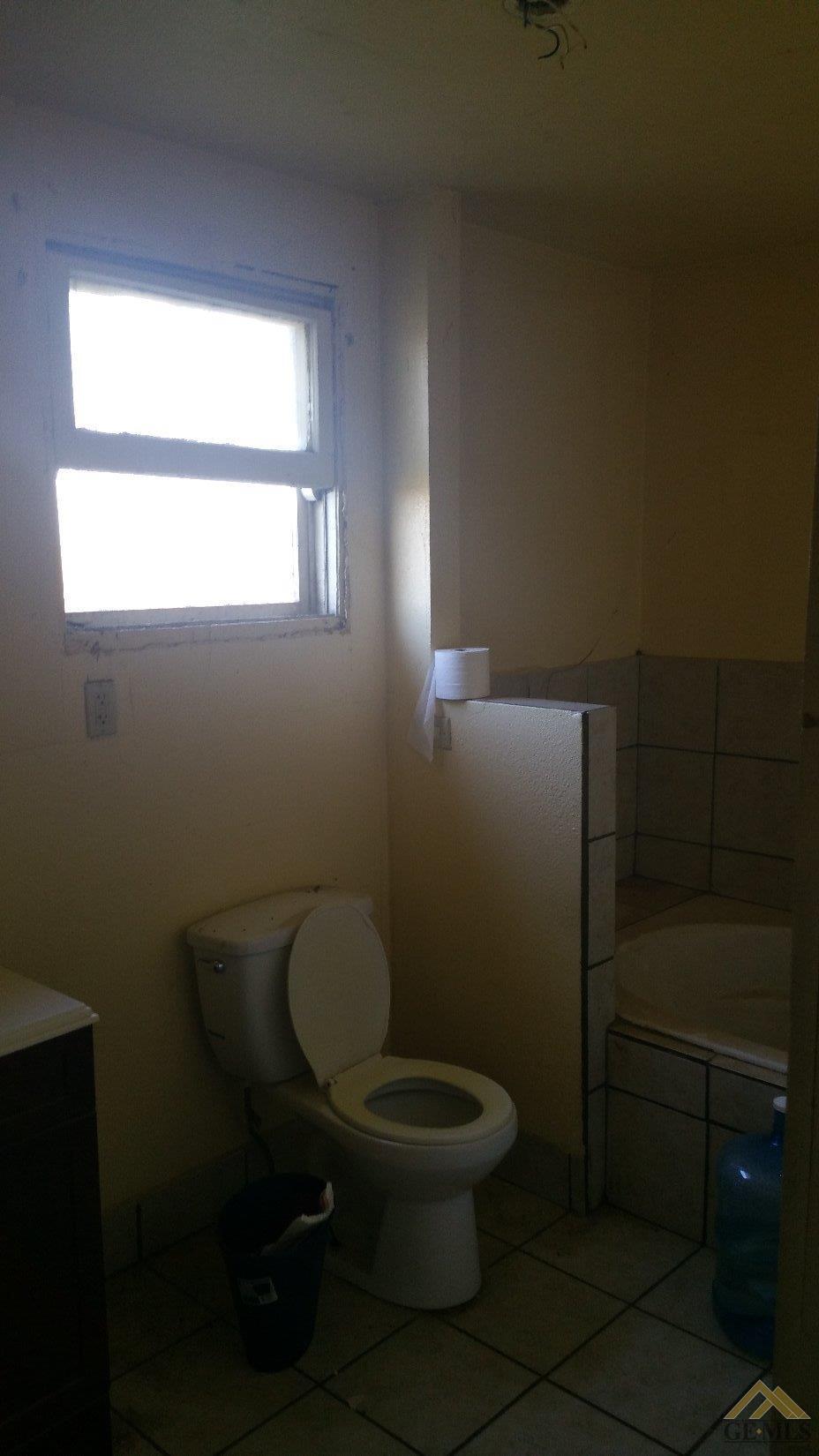 10372 S Temperance, Selma, CA 93662 photo 13