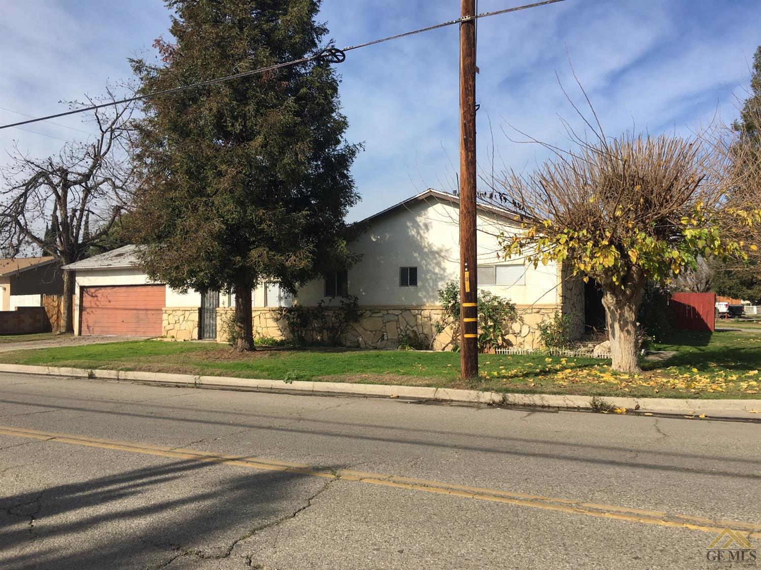 101 Bendix St, Bakersfield, CA 93308 photo 4